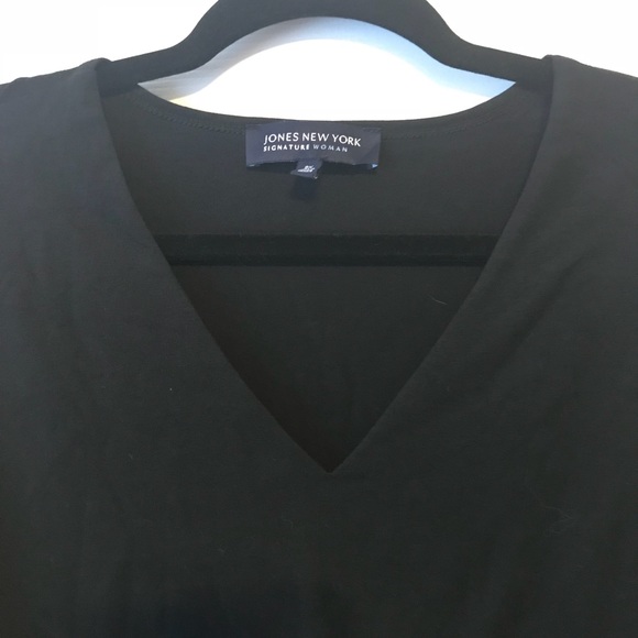 Jones New York Tops - BNWT 2X Black 3/4 Sleeve V-Neck Jones New York Top